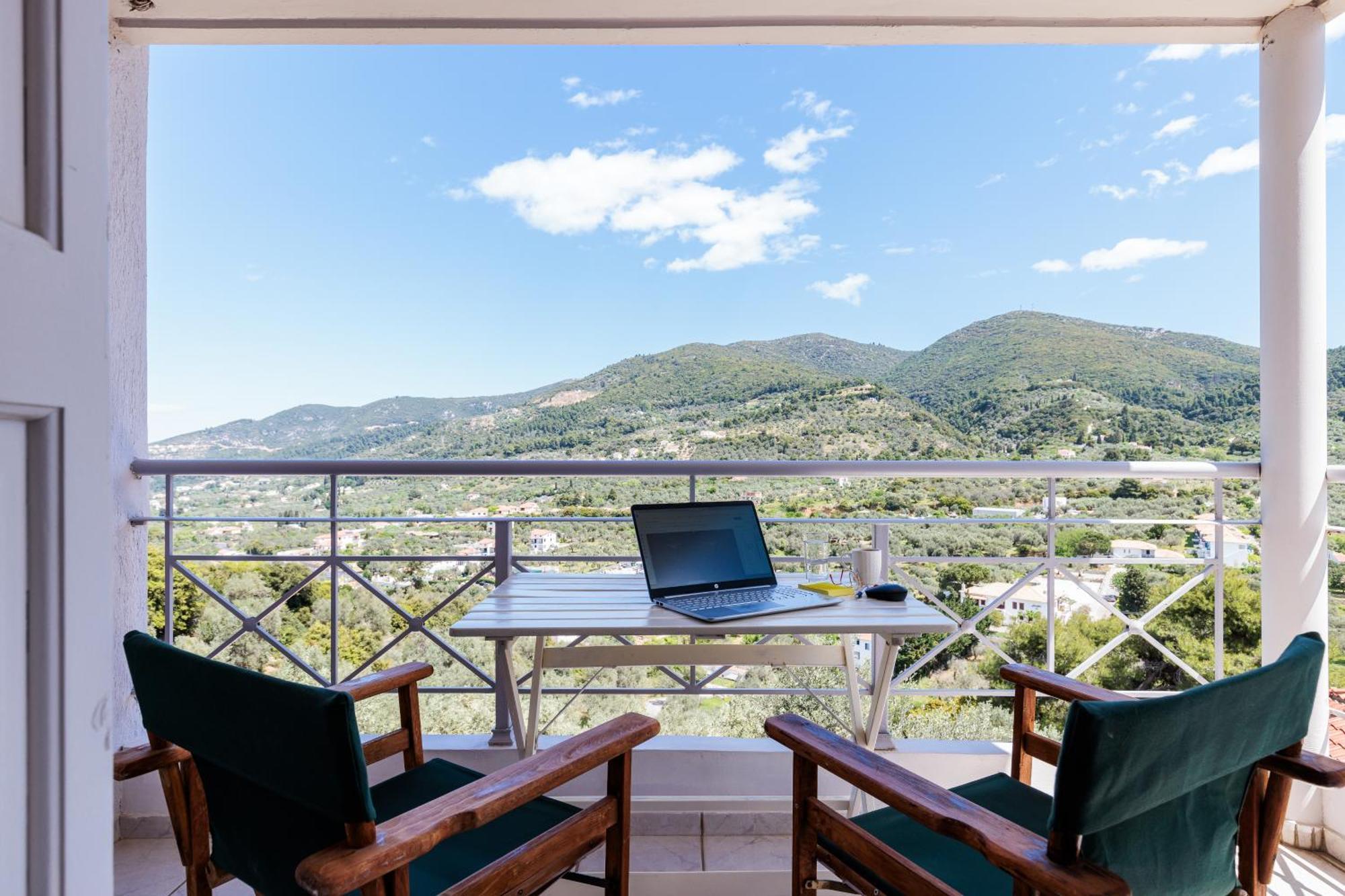 Likasti Apartment Skopelos Town Bagian luar foto