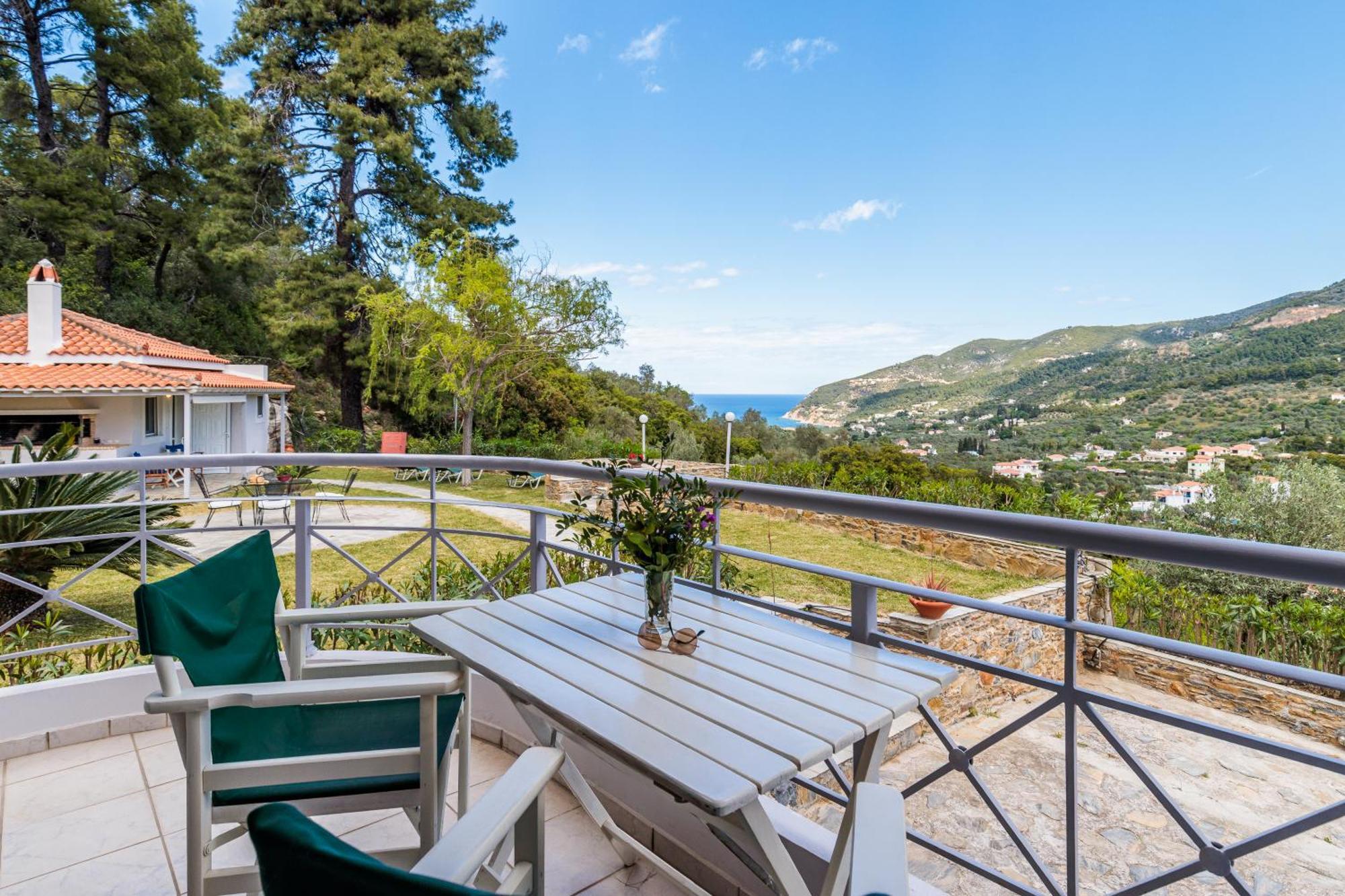 Likasti Apartment Skopelos Town Bagian luar foto
